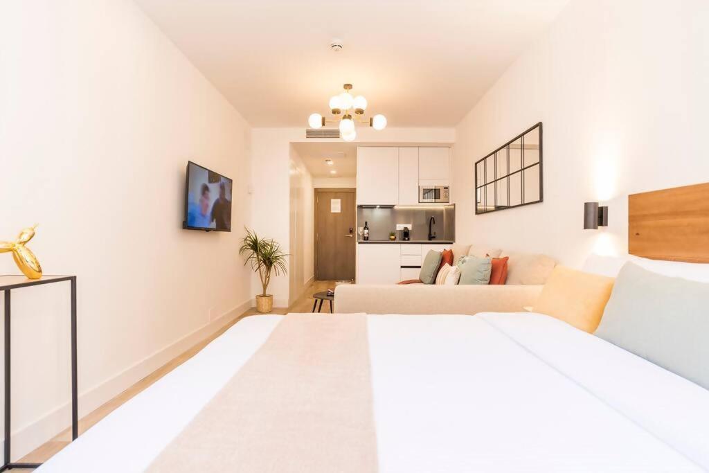 New Apt In The Heart Of Мадрид Екстериор снимка